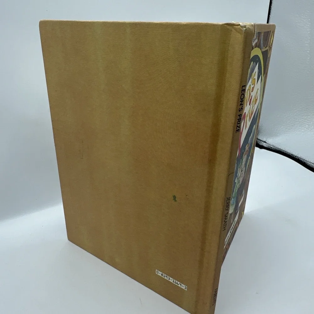 Leon's Prize by Jerry Smath ~‎ 1987 Vintage Hardcover Book Cats!!